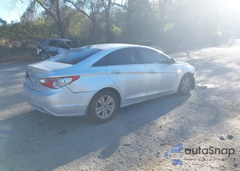 2013 Hyundai Sonata Gls from USA, damaged, VIN 5NPEB4AC3DH808075